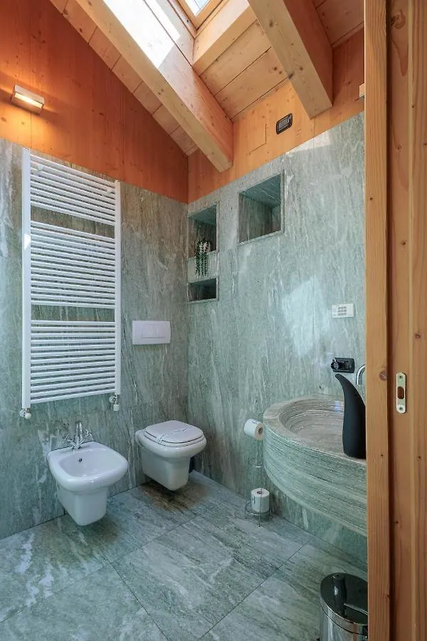 Revo Apartments - Santa Barbara1 Bormio