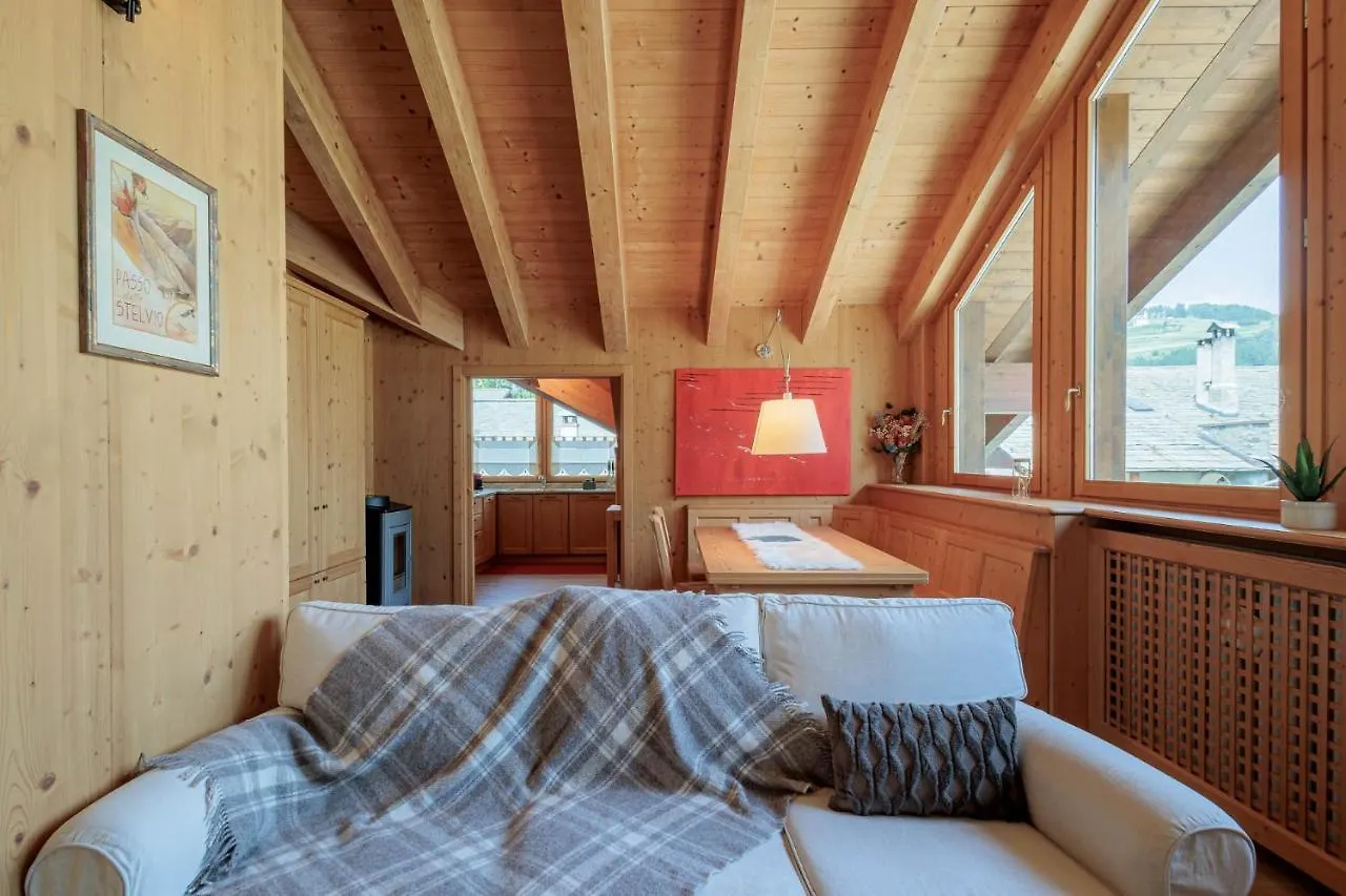 Revo Apartments - Santa Barbara1 Bormio